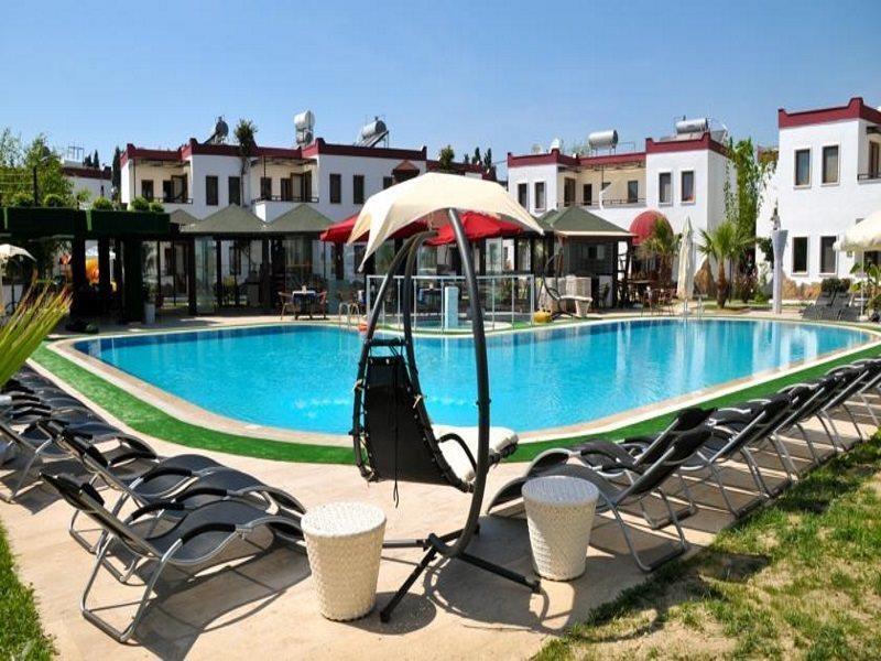 Cherry Apartments Turgutreis Eksteriør bilde